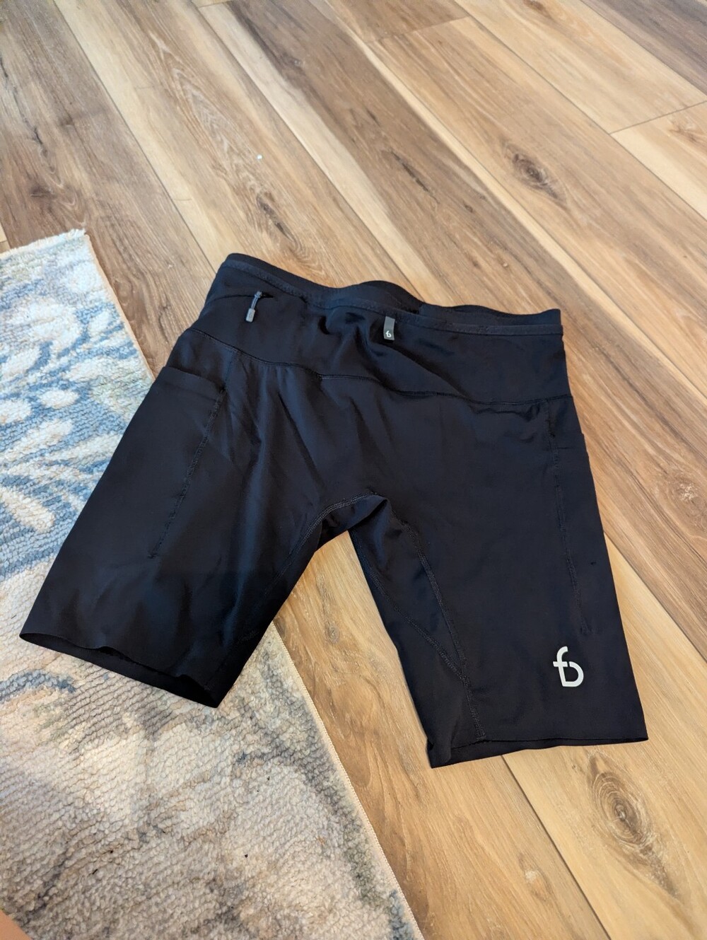 Flipbelt Ouray Compression Black Performance Running Shorts with Storage - Picture 12 of 13